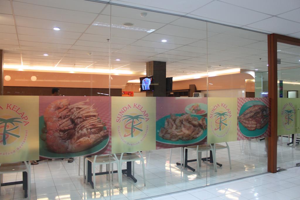 ג'קרטה D'Arcici Hotel Cempaka Putih מראה חיצוני תמונה